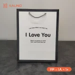 ساک دستی طوسی با حاشیه مشکی طرح I love you در سایز 10 * 18 * 23